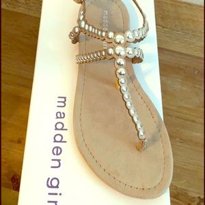 Madden Girl Sandal
